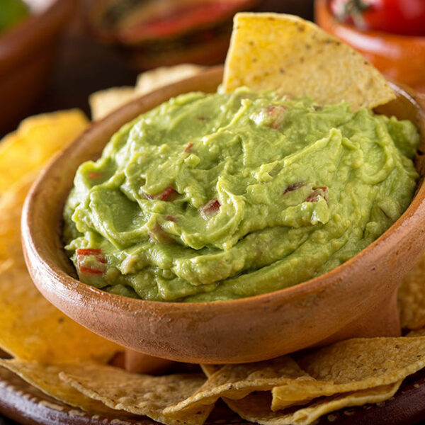 Nachos con guacamole